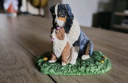 Figurine chiens résine - en,