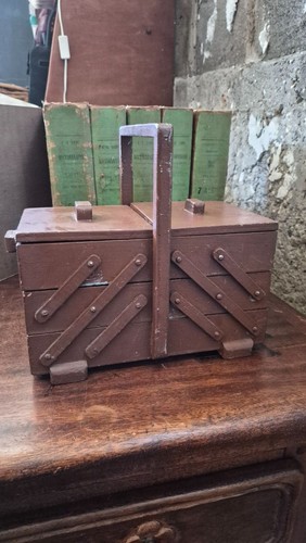 Boîte couture vintage - boîte, en