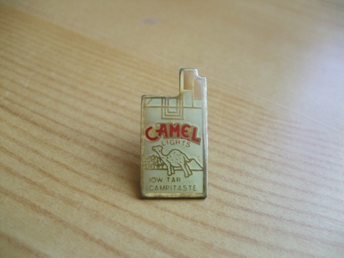 Pins tabac cigarettes camel - tabac,