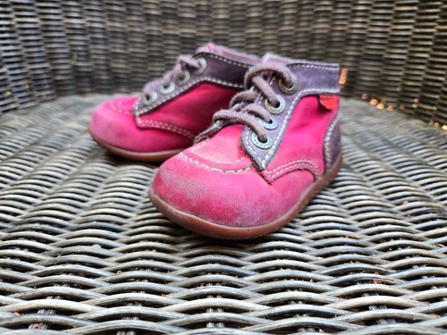 Kickers - 💖👶,