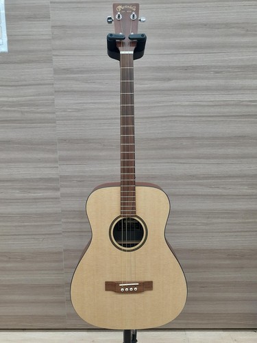 Guitare acoustique ténor
