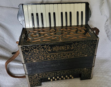 Hohner German Accordian Rare Great Vintage Condition, Nicely Detailed, Working
