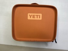 Yeti Daytrip Lunch Box EUC