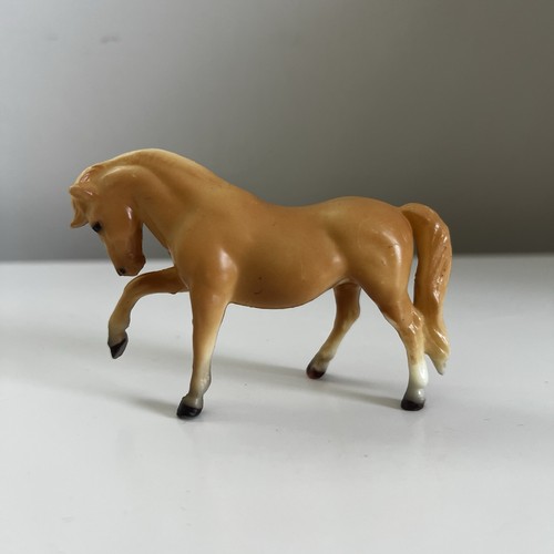 Vintage breyer stablemate - breyer,