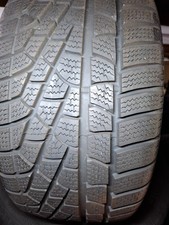 245/35R18 92V Pirelli W 240