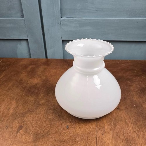 Globe abat jour - globe, opaline