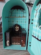 WARDROBE DOLL ANGELIC PRETTY