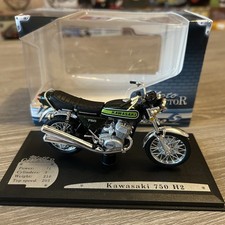 Moto Miniature Solido 1/18 Kawasaki 750 H2