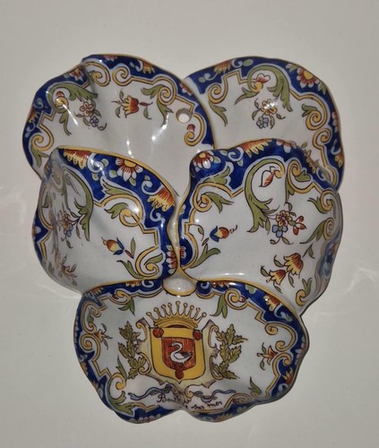 Vase mural bouquetière