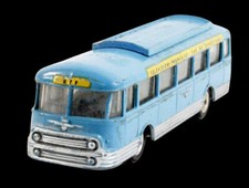 1 / 43 ème  SOLIDO car RTF  / jouet ancien