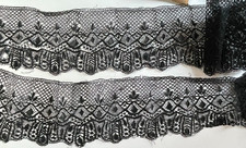 VOLANTS de GUIPURE NOIRE - dentelle aux fuseaux - 2.40 mètres