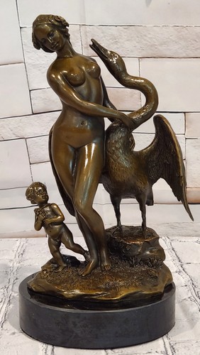 Sculpture bronze leda - leda, swan