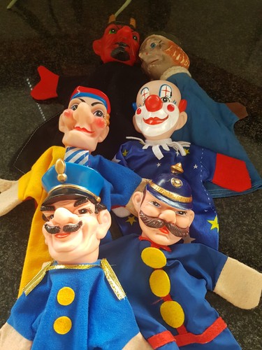 Lot anciennes marionnettes - marionnettes, a