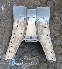 Genuine Vespa ET2 50 ET4 125 Centre Console Running Board Trim Piaggio Silver