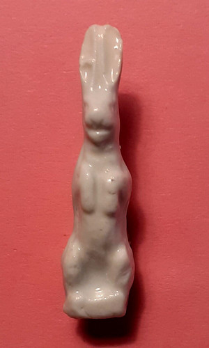 Fève ancienne lapin dresse - lapin,