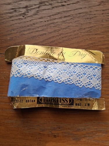 Ancienne dentelle mécanique - ancienne,