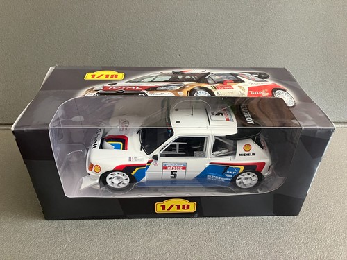 Voiture miniature peugeot - voiture, 205