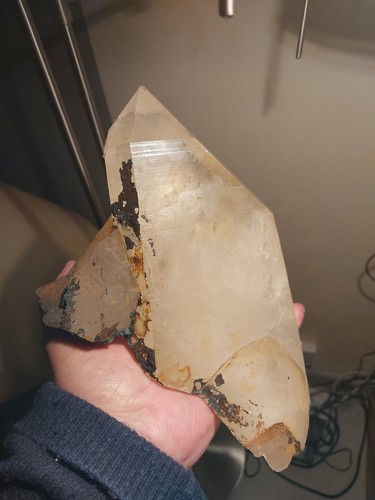850 gros cristal de - 2,850,