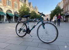 Vélo Tout Terrain Entièrement Refait + Plein d'Accessoires Inclus