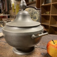 Soupière Étain Art Populaire