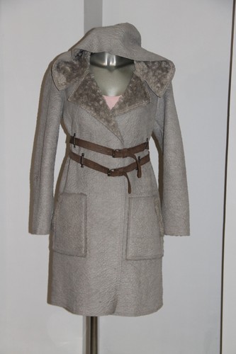 Joli manteau cop copine - joli,