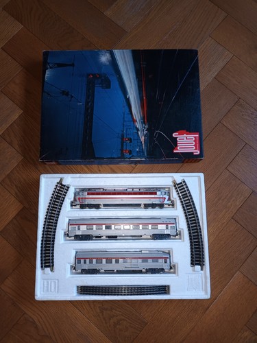 Coffret locomotive wagon rails - locomotive,