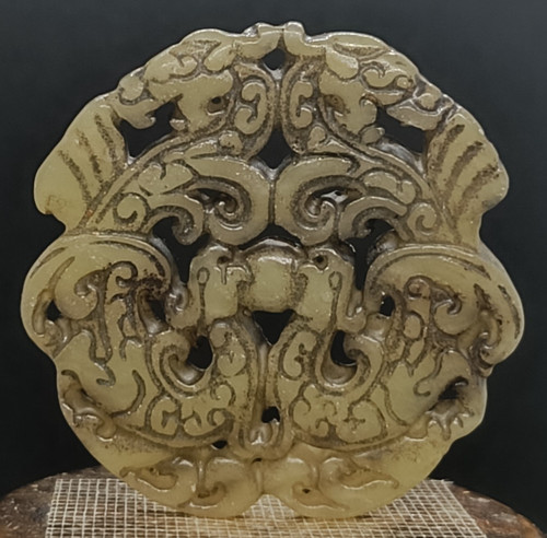 Jade hetian dragons chi - jade,