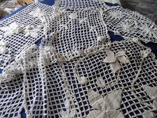 5 NAPPERONS CROCHET ANNEE