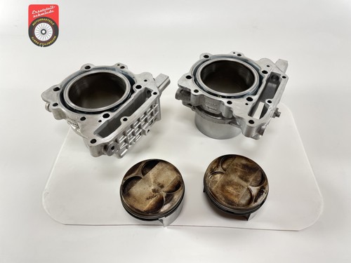 Piston cylindre avant arrière