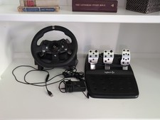 Logitech G920 racing wheel for Xbox/Pc