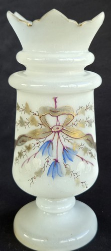 Antique bristol white opaline - white,