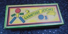 LOT ANCIENS JETONS BOIS JEUX