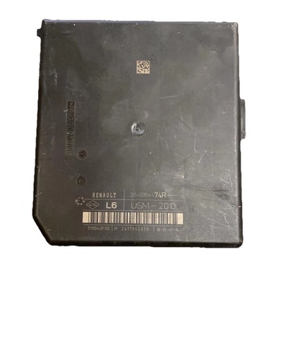 Boite fusible usm renault - boite,