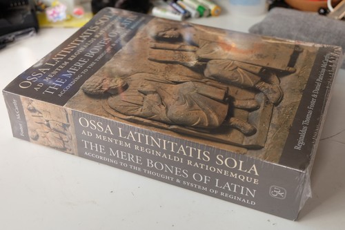 Ossa latinitatis sola - latinitatis, mere