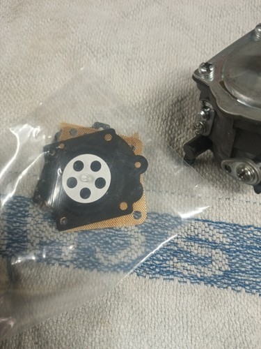Carburateur tronçonneuse - carburateur, a