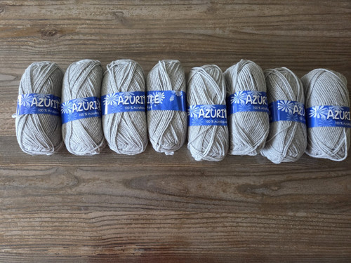 Lot pelotes de - 8, laine