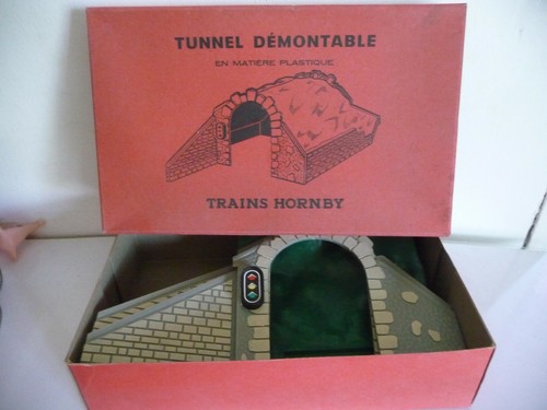Tunnel train hornby meccano - train,