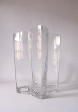 GRAND VASE EN VERRE