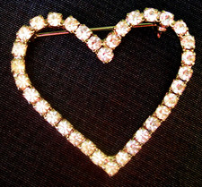 Saint Valentin : BROCHE COEUR