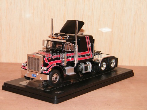 Peterbilt 359 noir - 359, 1973