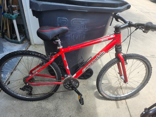 Cannondale f300 mountain bike - cannondale,