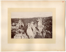 France, Cirque d&#039;Espaliers, cornices du Causse Noir, Aveyron vintage album