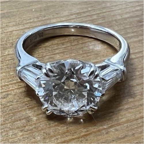 Bague blanc solitaire - en,