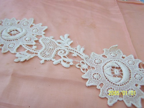 Ancienne dentelle guipure