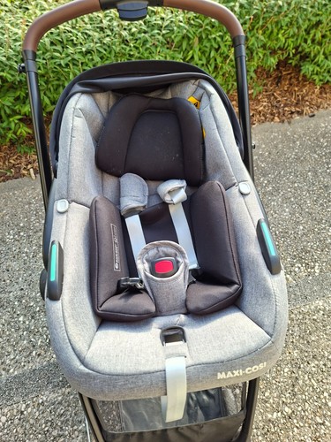 Pousette trio maxi cosi base - pousette,