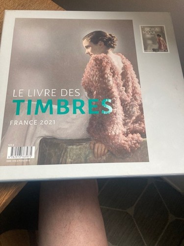 Livre des timbres - le, france