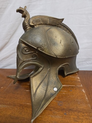 Assassin creed helmet - creed,