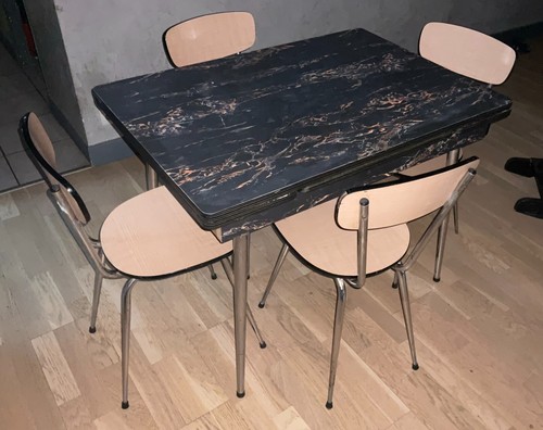 Table cuisine vintage en - de,