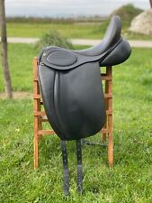 Dressage saddle Hulsebos WB4 17"