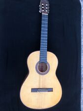 ancienne guitare espagnole